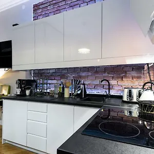 https://home-far-from-home.krakowhotelspoland.com